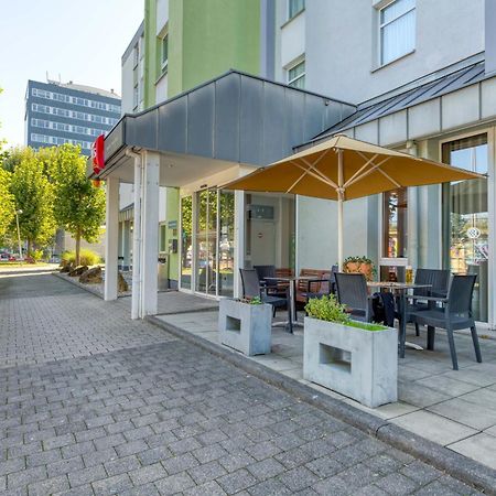 Ibis Hotel Frankfurt Messe West Франкфурт-на-Майне Экстерьер фото