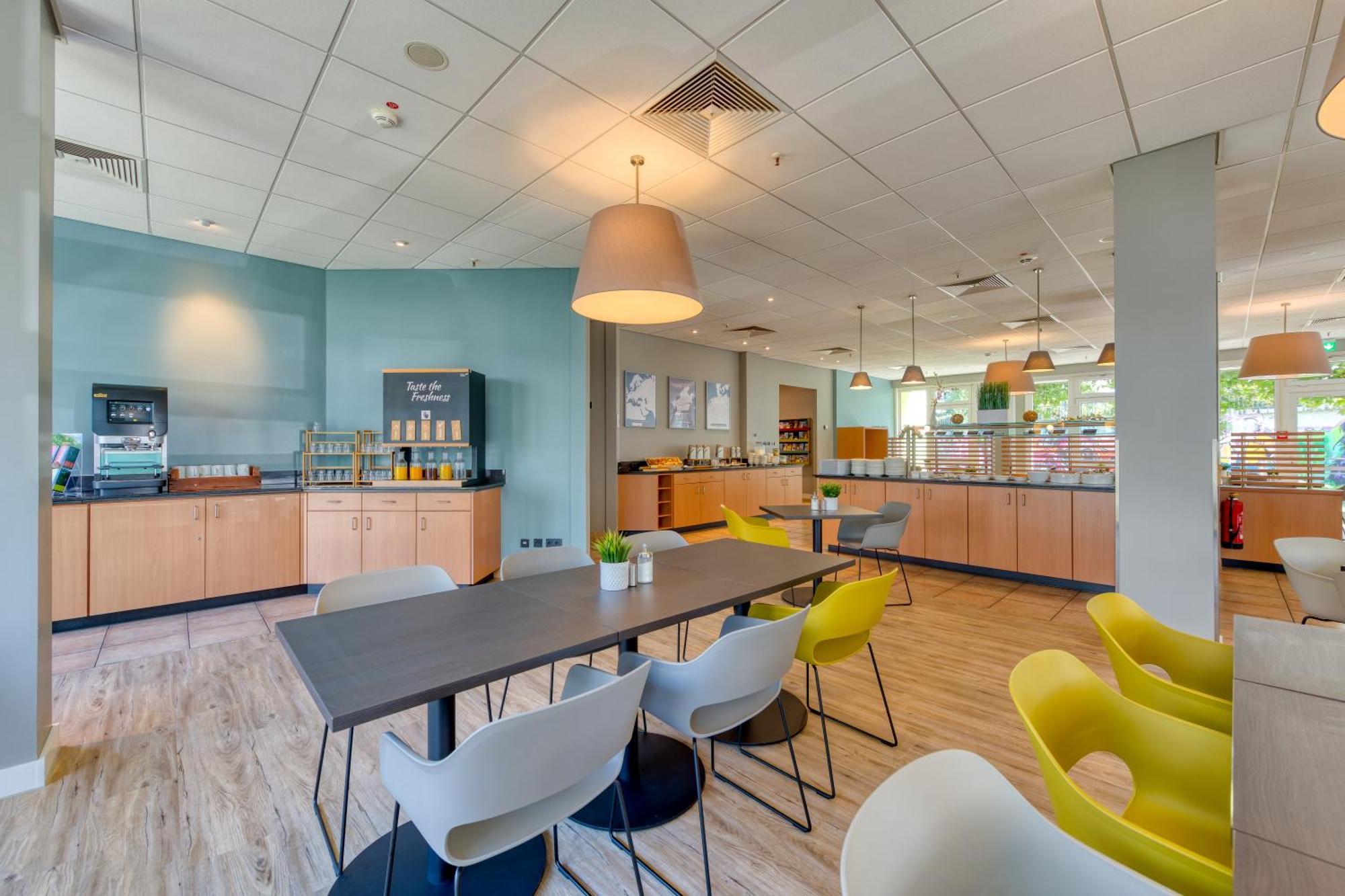 Ibis Hotel Frankfurt Messe West Франкфурт-на-Майне Экстерьер фото