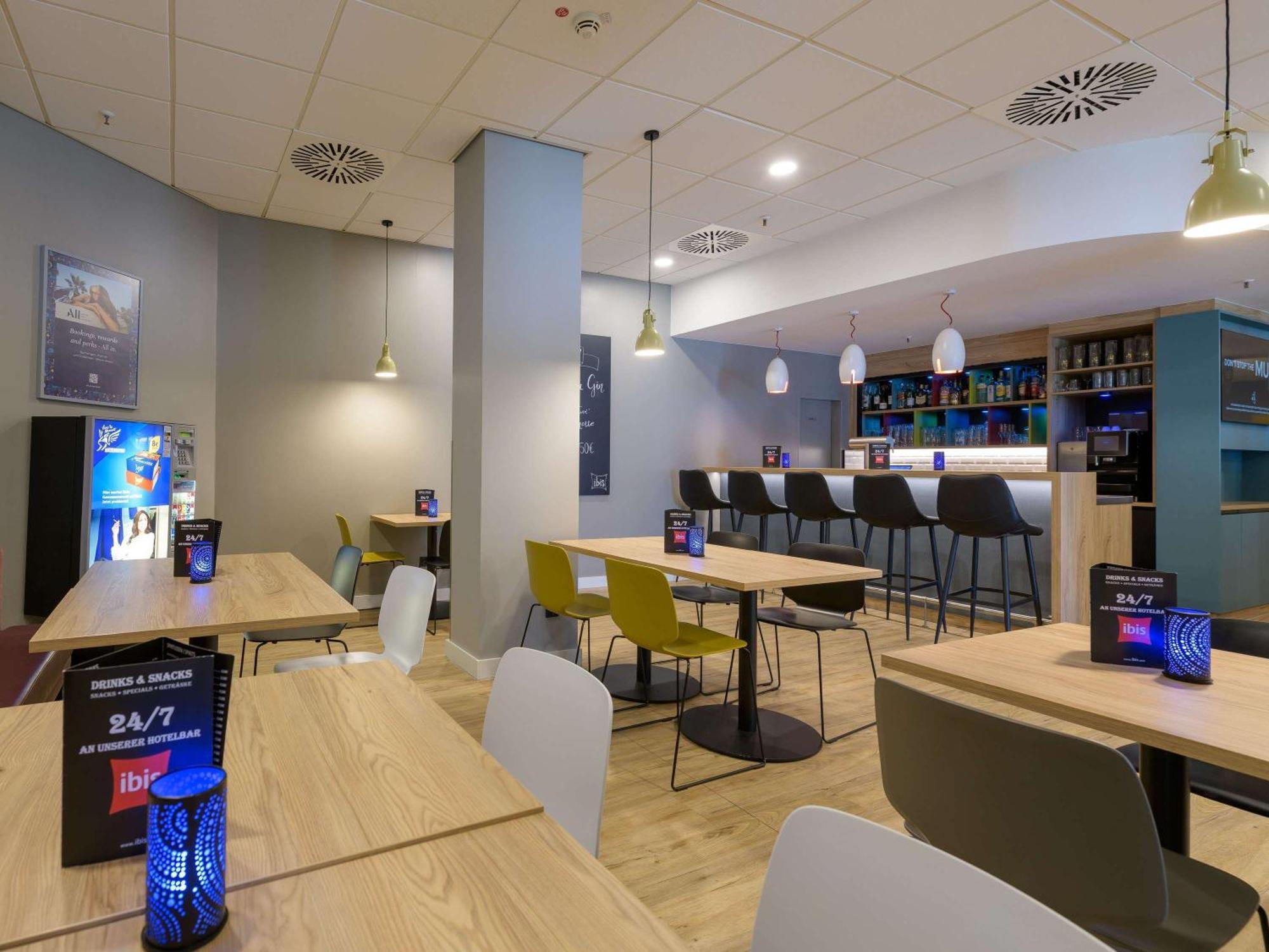Ibis Hotel Frankfurt Messe West Франкфурт-на-Майне Экстерьер фото